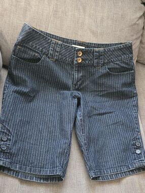 Venezia Dark Blue Pinstripe Denim Bermuda Shorts